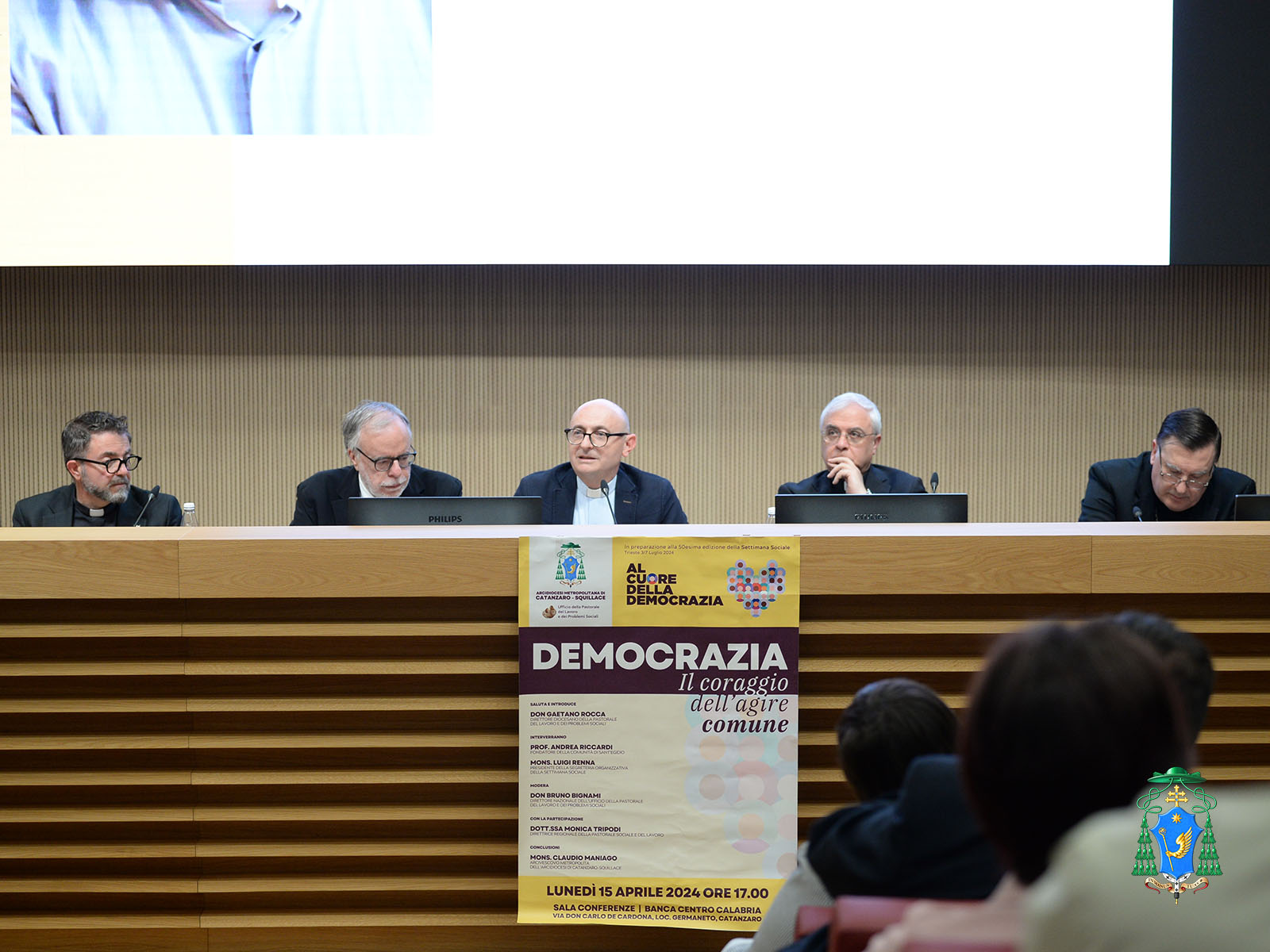 Foto del convegno del 15 aprile 2024 verso la 50ª Settimana Sociale dei Cattolici in Italia dal titolo: "Democrazia: il coraggio dell'agire comune"