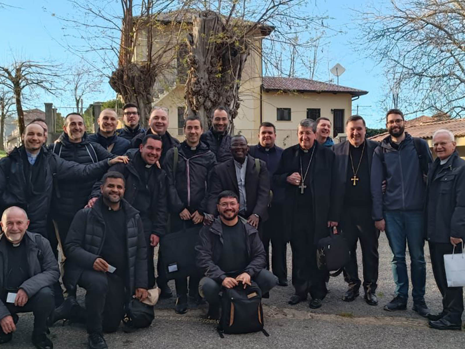 foto dei giovani preti di Firenze in visita nella Diocesi aprile 2024