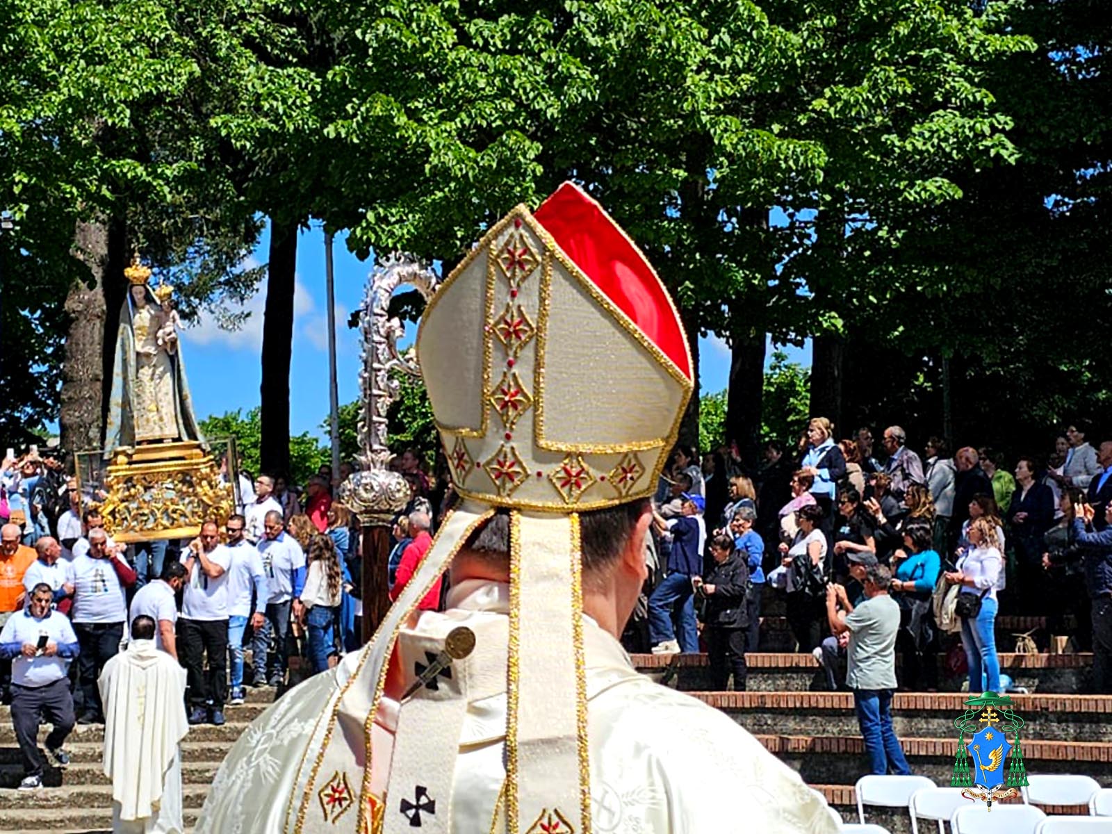 Foto del pellegrinaggio Diocesano a Torre di Ruggiero nella solennità dell'Ascensione del 12 maggio 2024