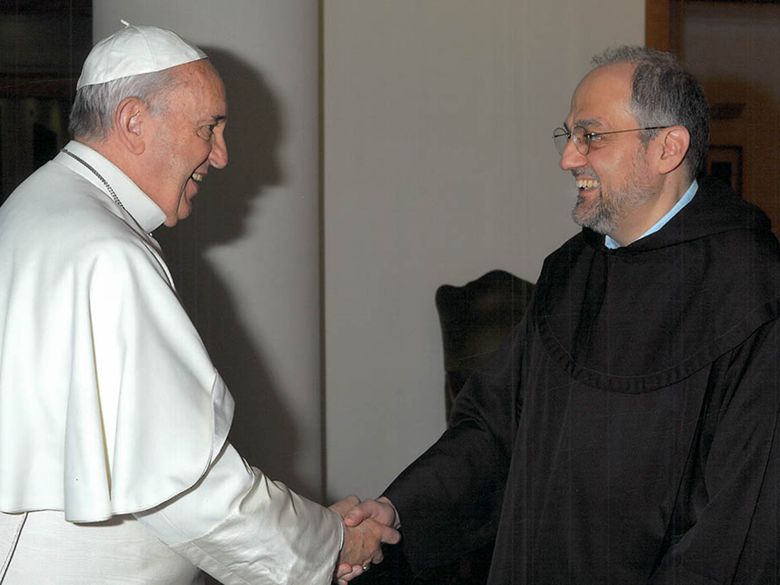 Foto di S.E. Mons. P. Saverio Cannistrà