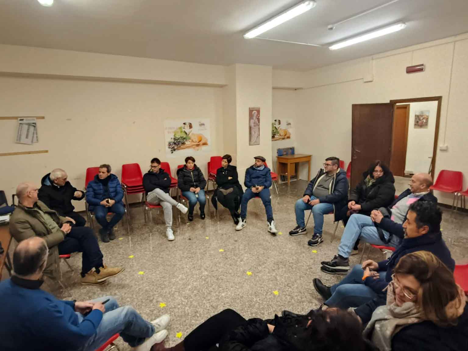 Foto del gruppo Sposi in Cammino della Parrocchia "SS. Salvatore" di Catanzaro su i “profeti” del nostro tempo di maggio 2025