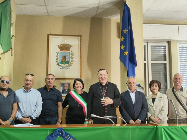 Foto per articolo "Servire il bene comune" del 28 settembre 2026