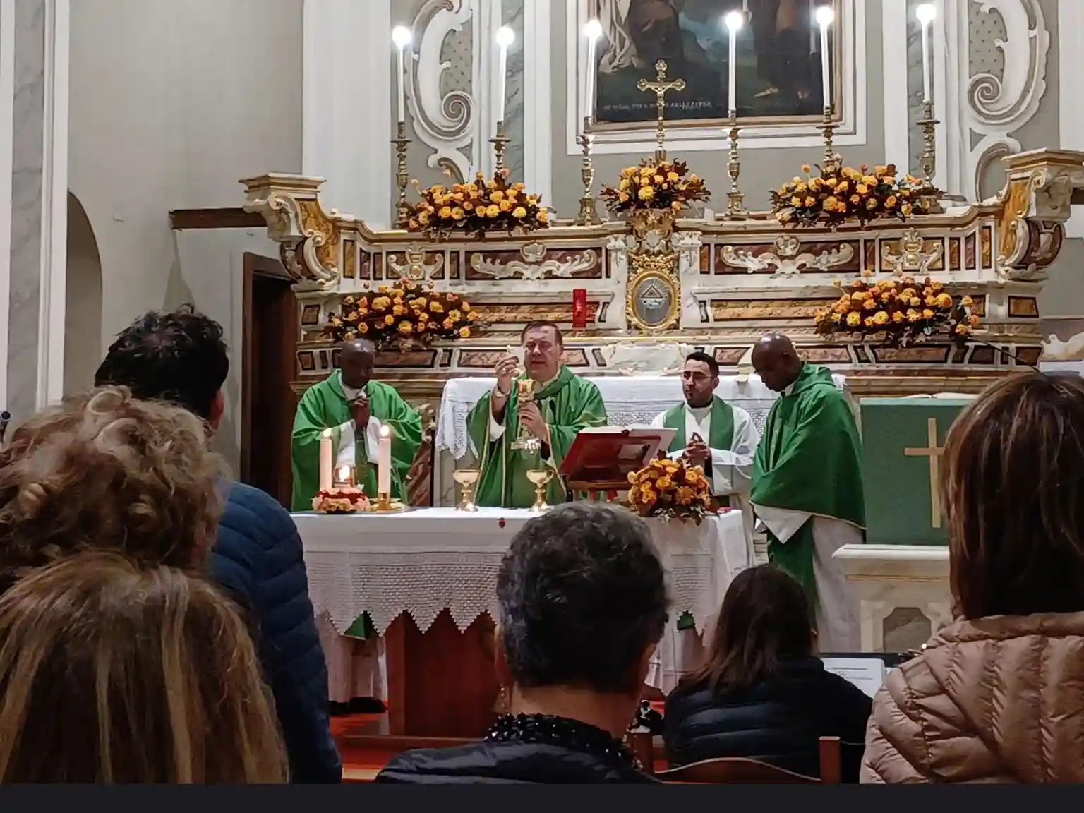 Foto per "Al via la visita pastorale di Mons. Claudio Maniago a Carlopoli, Castagna e Panettieri" del 15 ottobre 2026